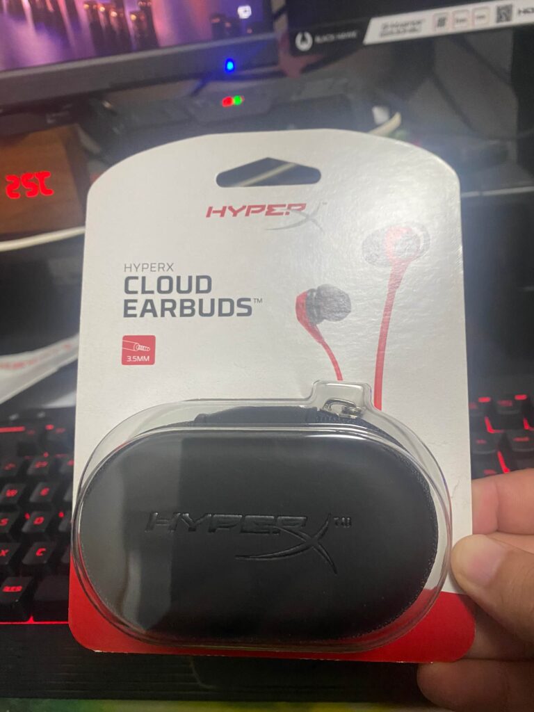 HyperX Cloud Earbuds外装